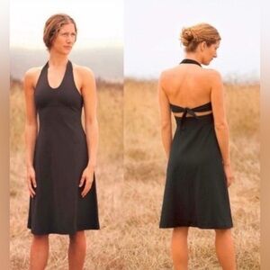 Patagonia Morning Glory Halter Midi Dress
In Dark Lilac/Grey Color 
Size Medium